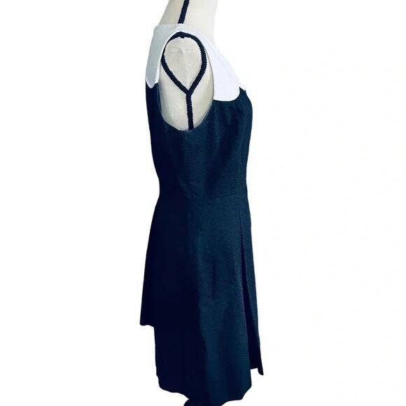 Tahari Whitney White/Navy Pique Dress Size 12 - Picture 5 of 7
